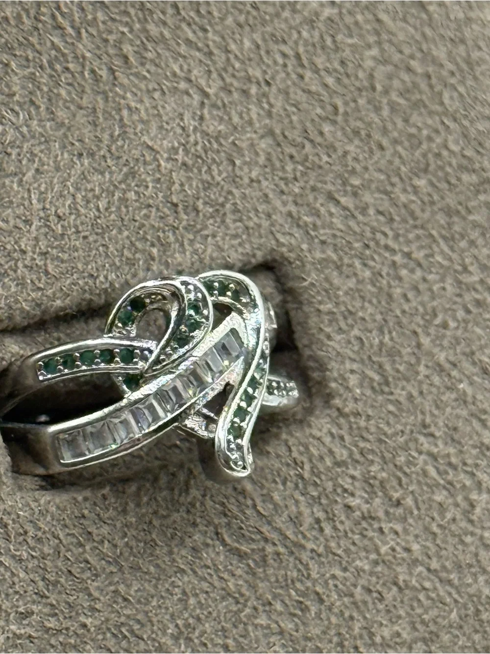 Sterling Silver heart Green and White Stone Crossover Ring